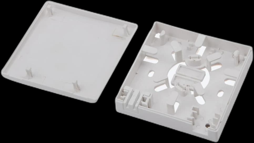 Բաշխիչ տուփեր optic plastic box FP86-P2